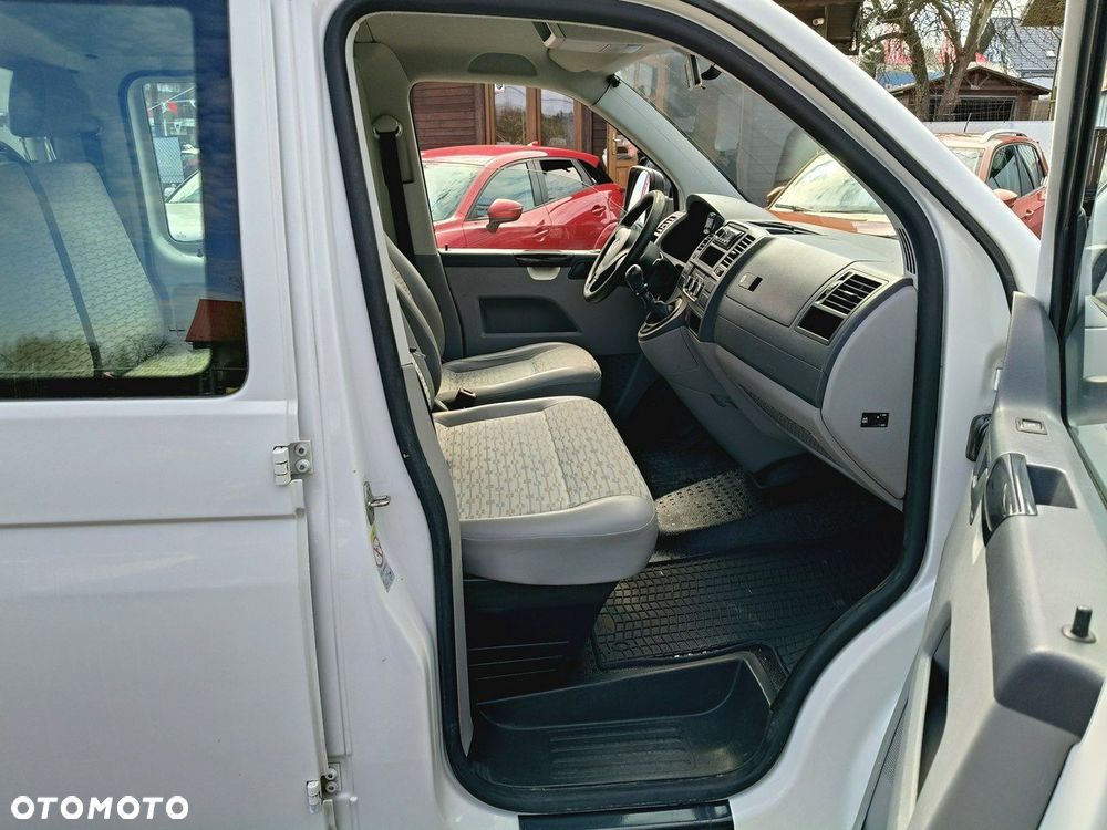 Volkswagen Transporter - 16