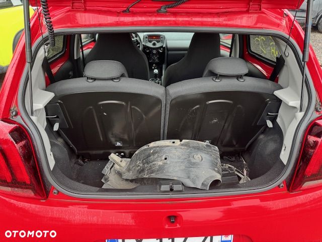Peugeot 108 VTI 72 Top Allure - 28