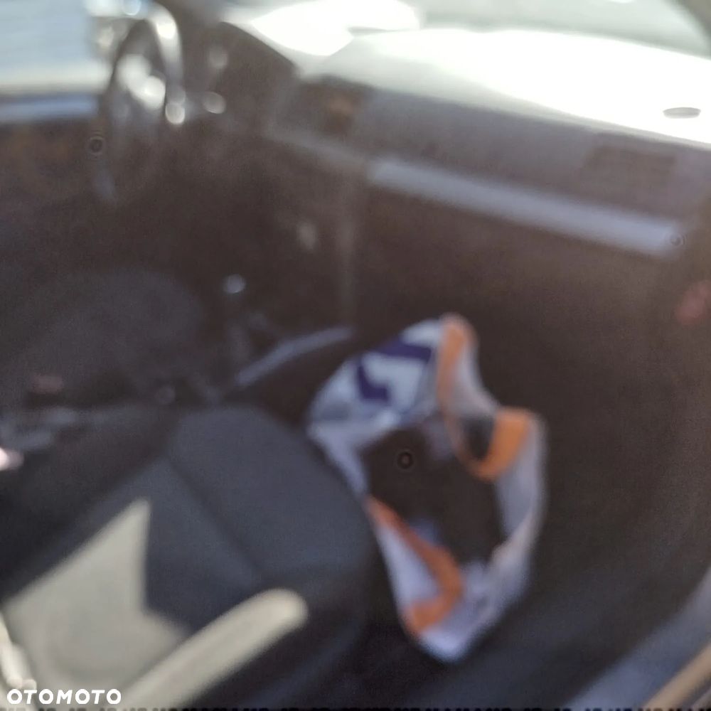 Opel Astra H na części . - 6