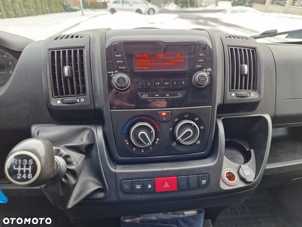 Peugeot Boxer Furgon L3H2 Osobowy BDB stan - 22