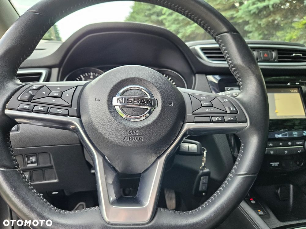 Nissan Qashqai 1.2 DIG-T N-Vision - 23