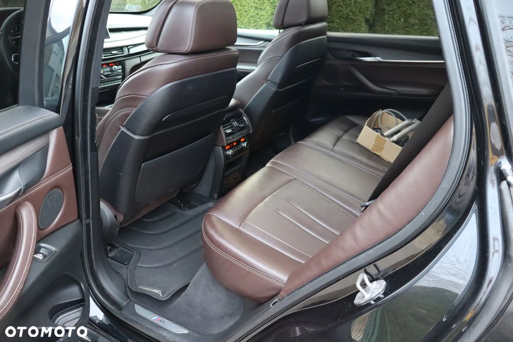 BMW X5 M M50d - 30