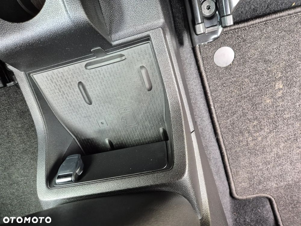 Renault Kangoo 1.5 dCi Techno EDC - 12