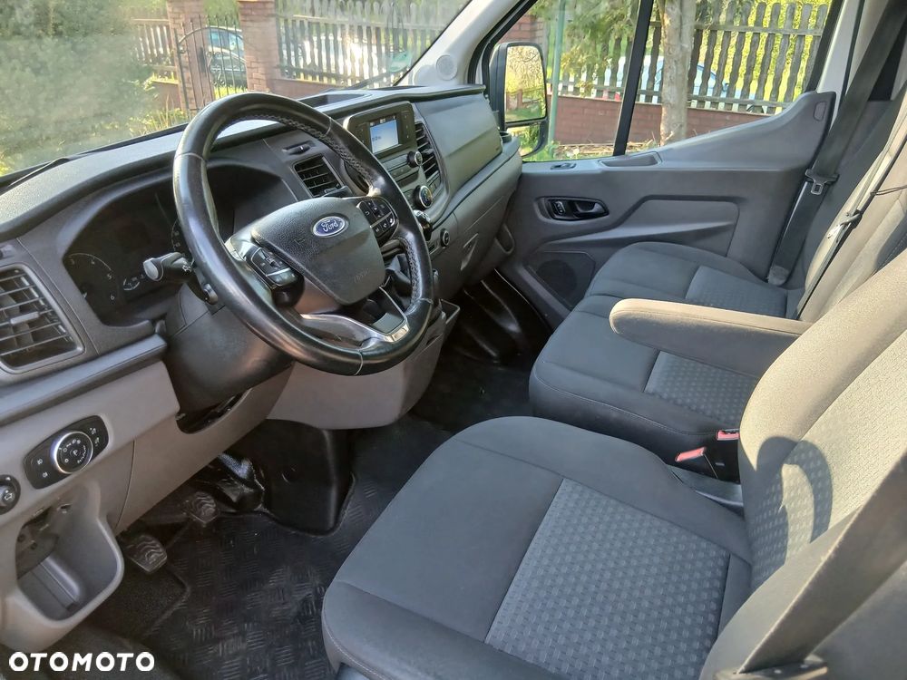 Ford Transit - 8