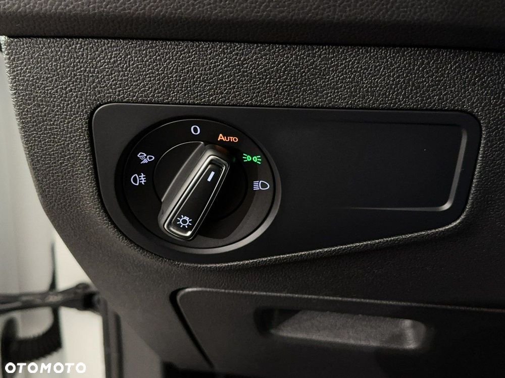 Volkswagen Tiguan - 36