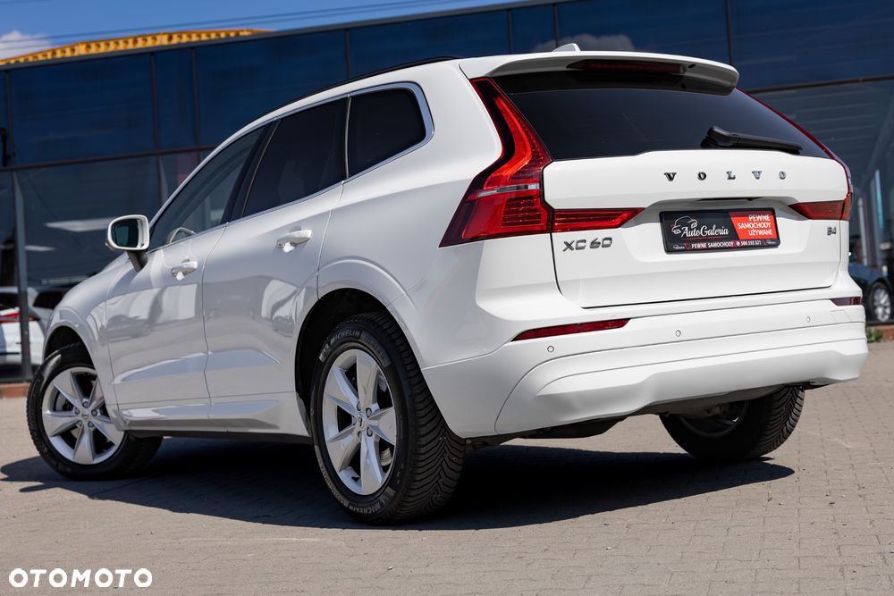 Volvo XC 60 B4 D Geartronic Momentum Pro - 10