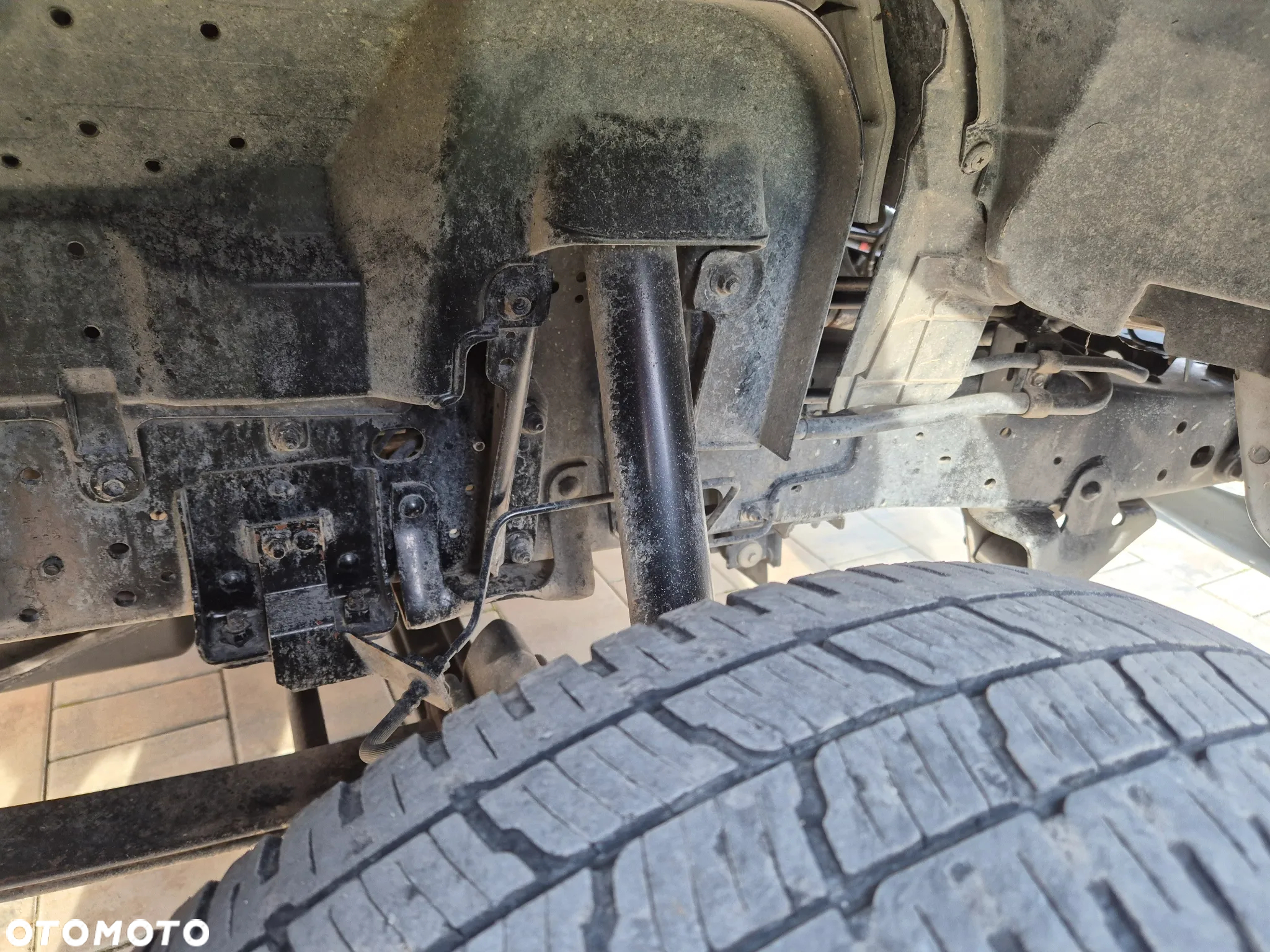 Isuzu ISUZU NPR WYWROTKA KIPER 3 STRONY ORYGINAŁ BEZ KOROZJI - 16