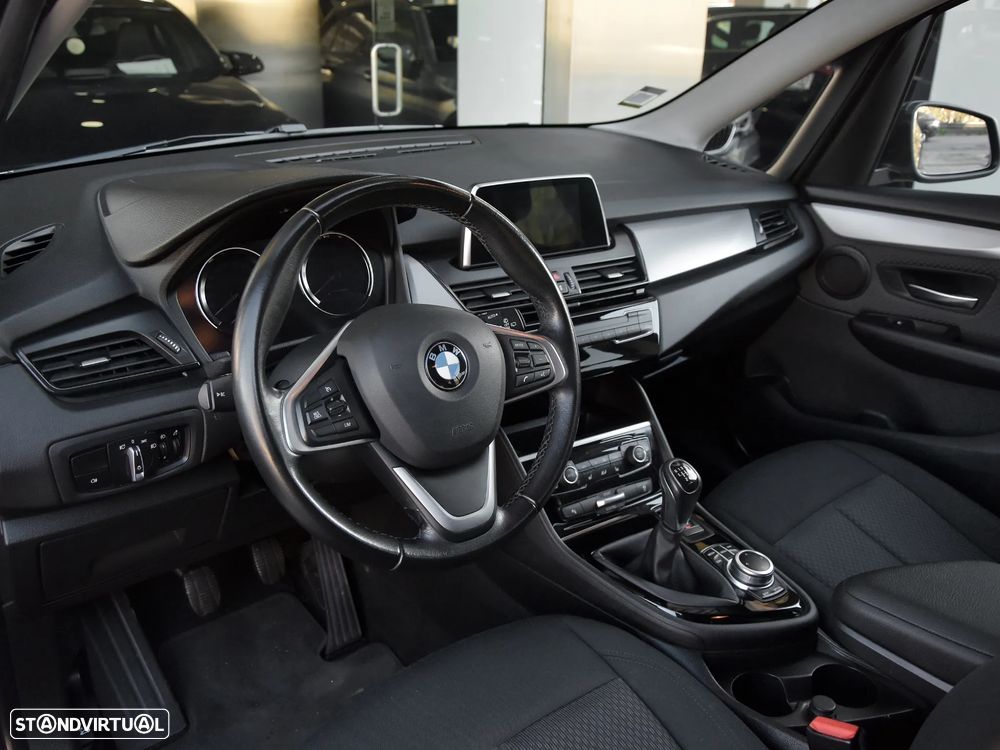 BMW 216 Gran Tourer i 7L - 6