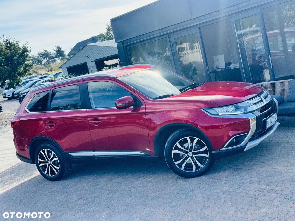 Mitsubishi Outlander 2.0 2WD Diamant Edition - 34