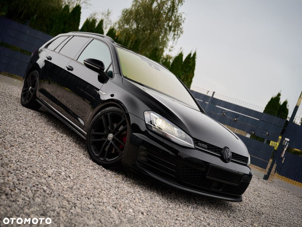 Volkswagen Golf VII 2.0 TDI BMT GTD - 1