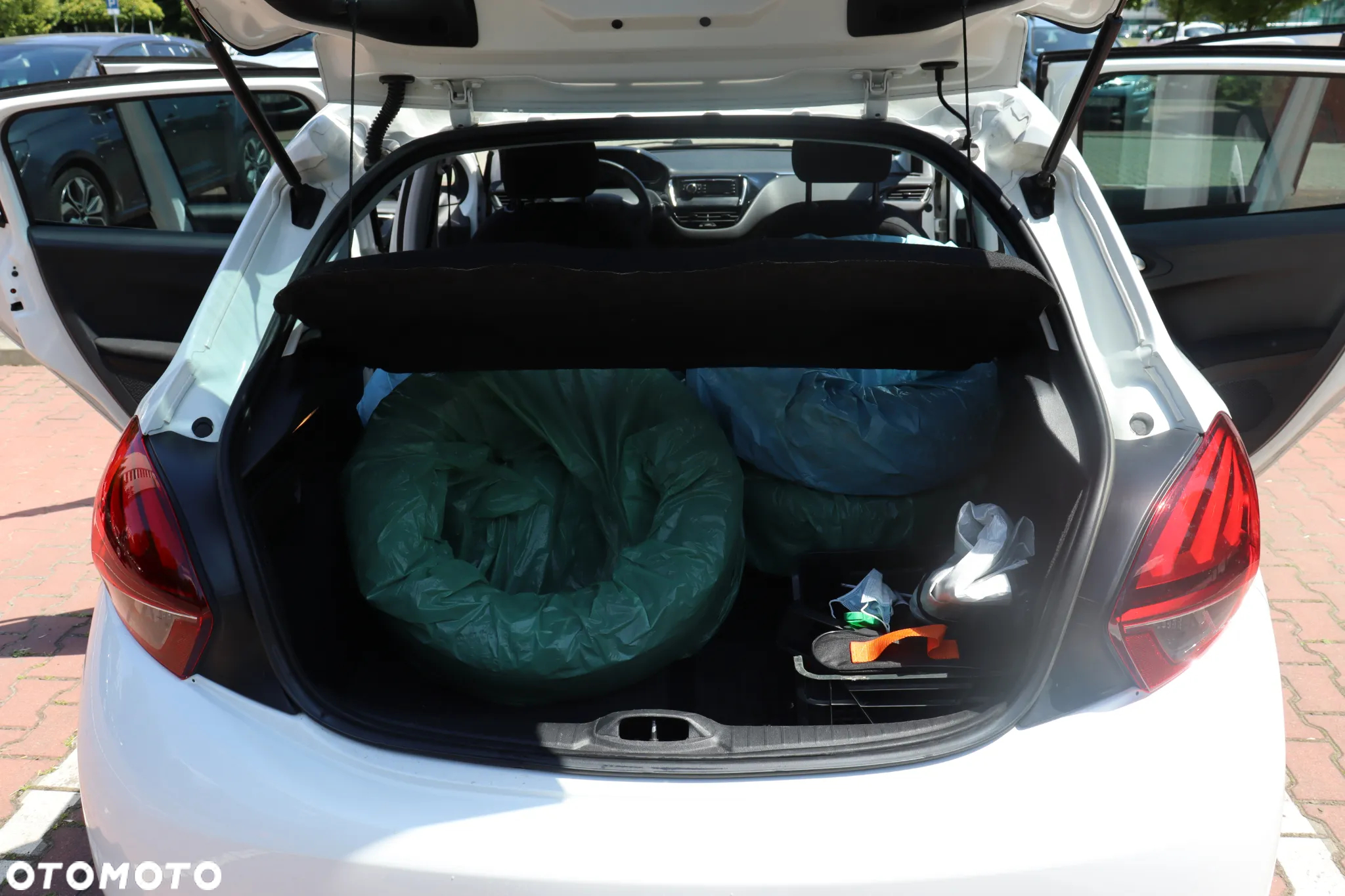 Peugeot 208 1.6 BlueHDi Active - 15
