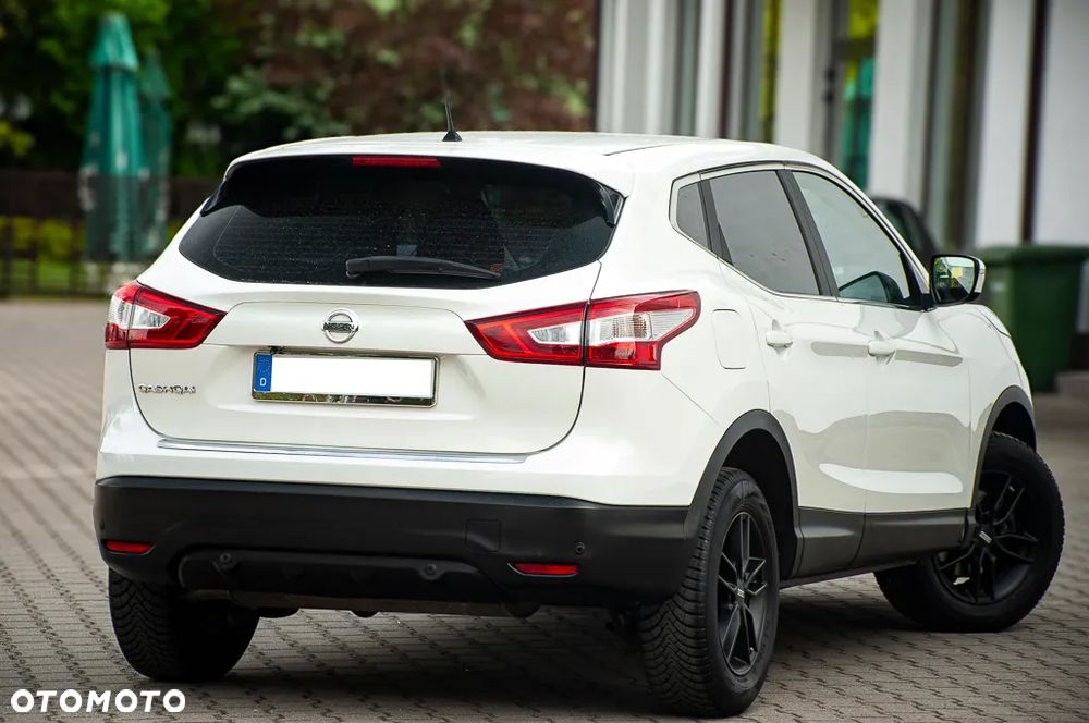 Nissan Qashqai 1.2 DIG-T Xtronic N-Vision - 20