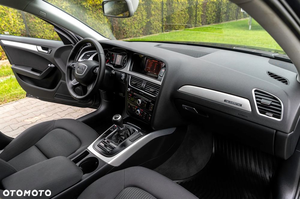 Audi A4 Limousine 2.0 TDI Quattro - 24