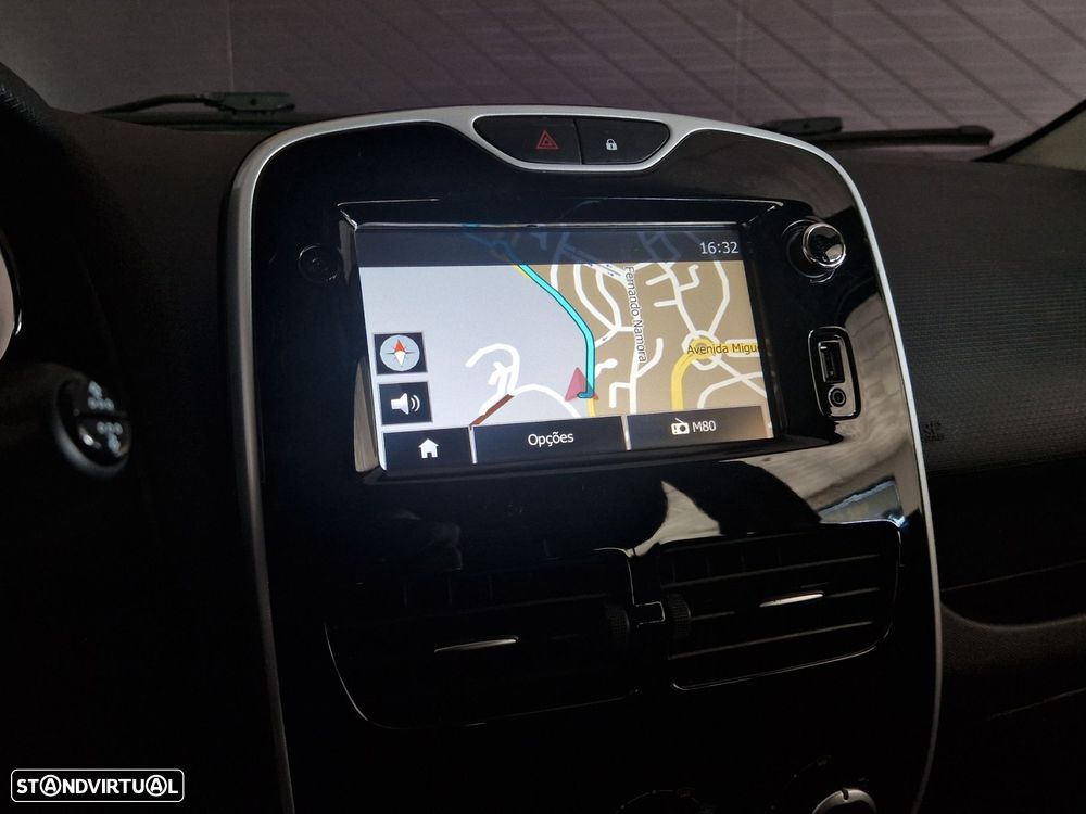 Renault Clio 0.9 TCE Dynamique S - 13