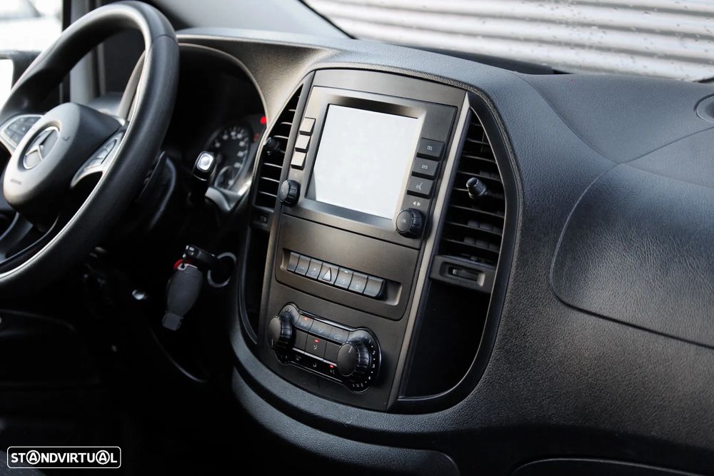 Mercedes-Benz Vito Misto Longa HA Aut. PRO - 17
