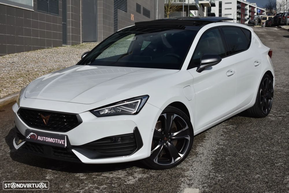 Cupra Leon 1.4 e-Hybrid VZ DSG - 2