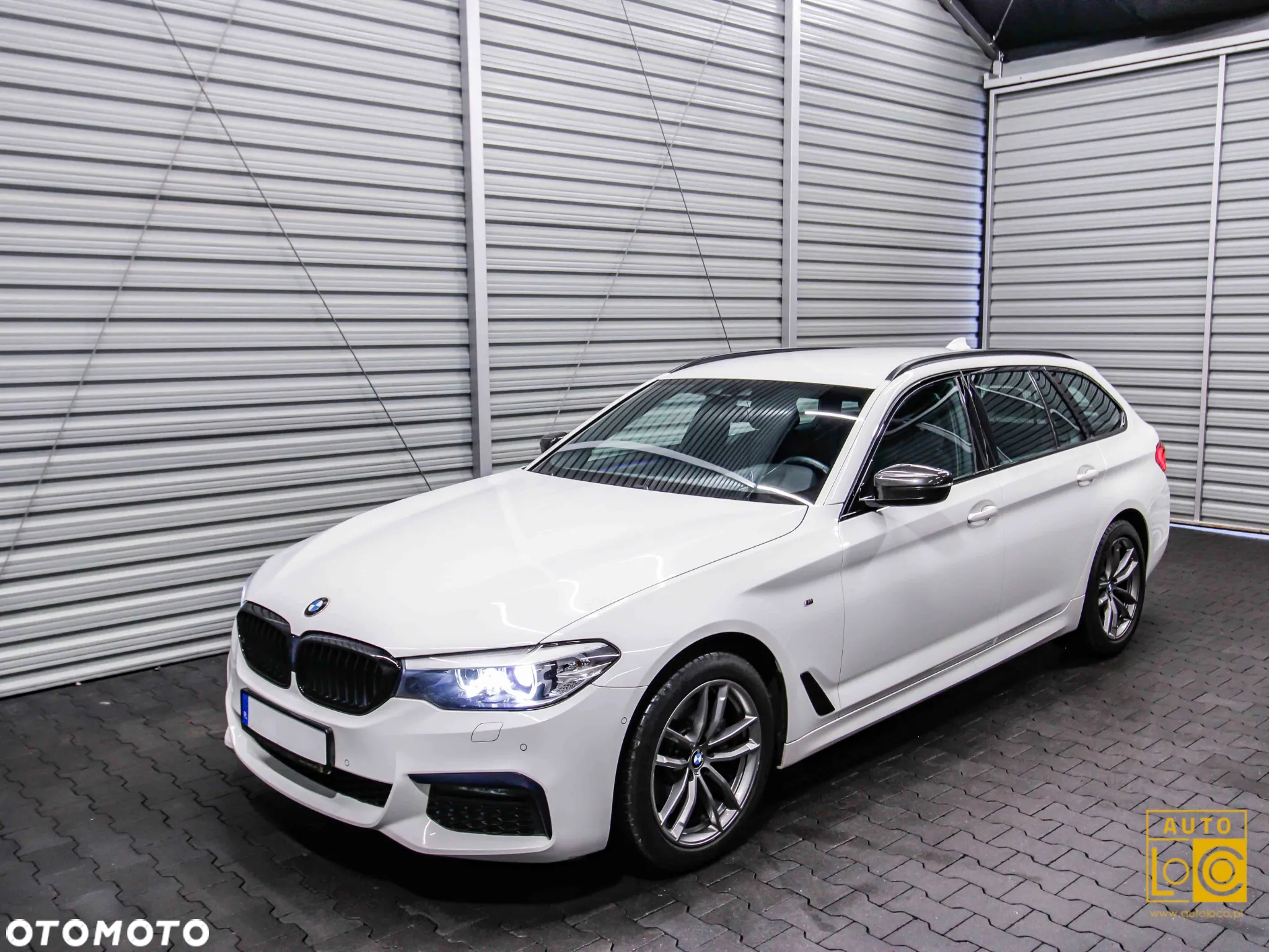 BMW Seria 5 520d xDrive M Sport sport - 37