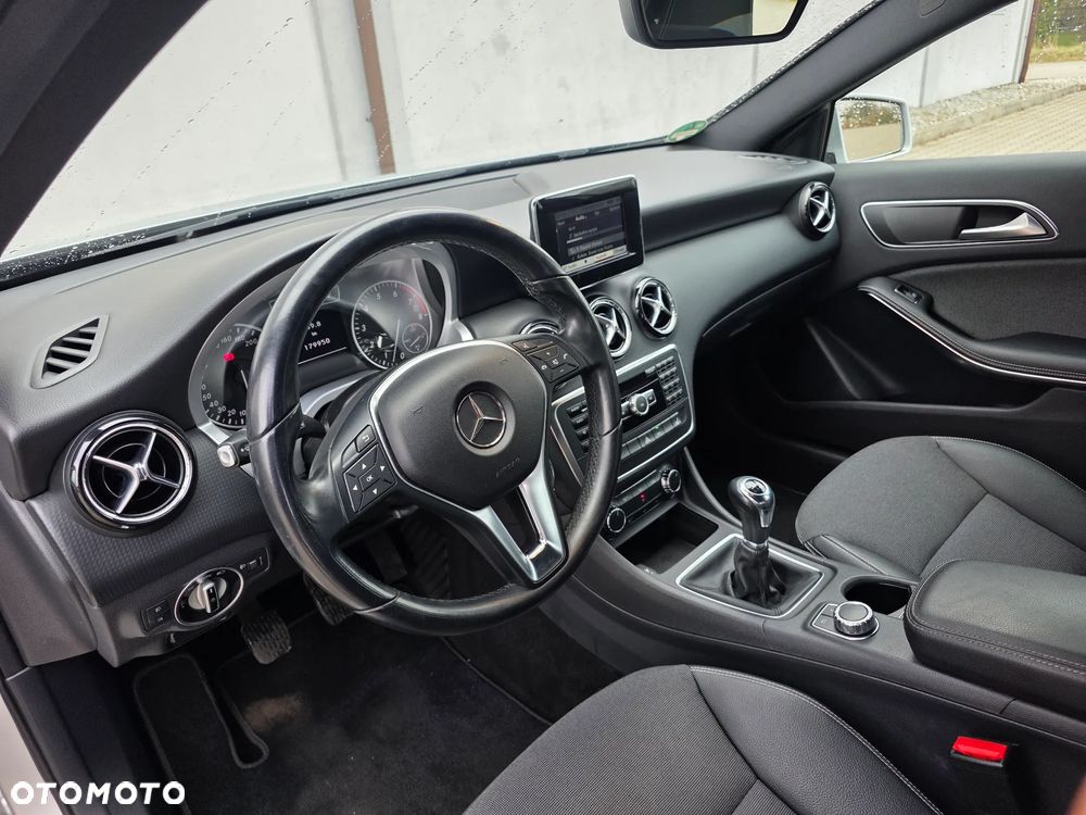 Mercedes-Benz Klasa A 180 - 18