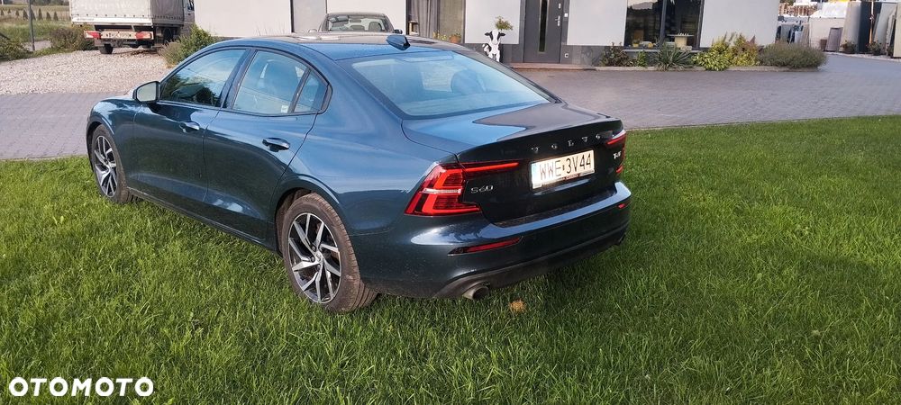 Volvo S60 T6 AWD Momentum Pro - 3