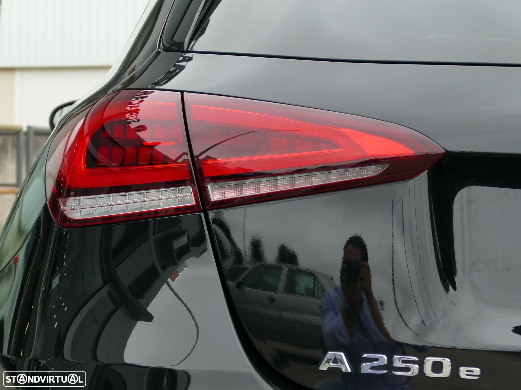 Mercedes-Benz A 250 e Progressive - 13