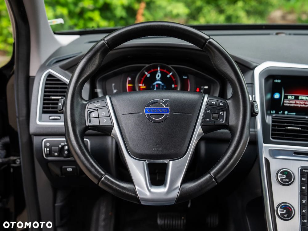 Volvo XC 60 D4 Drive-E Ocean Race - 36