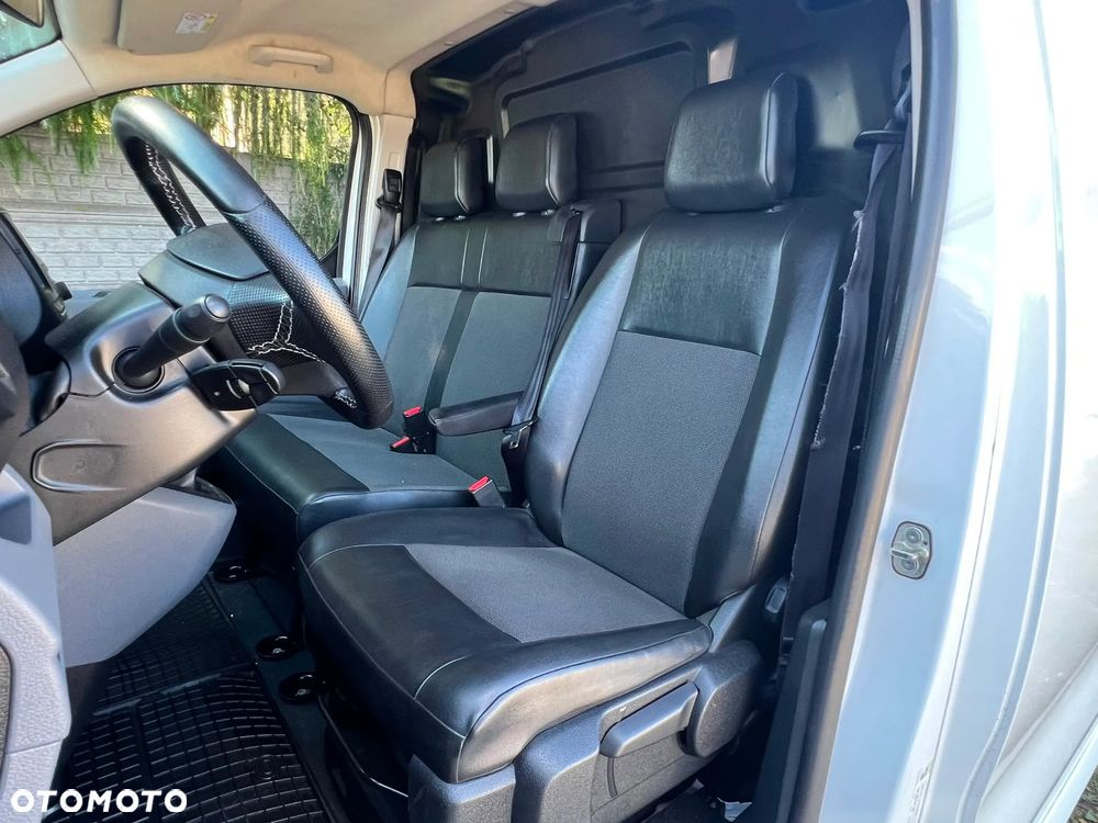 Opel VIVARO 1.5HDi - 24