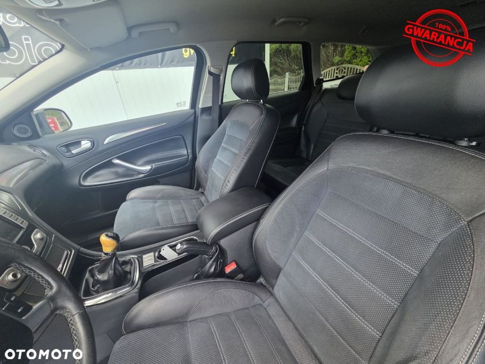 Ford Mondeo - 37