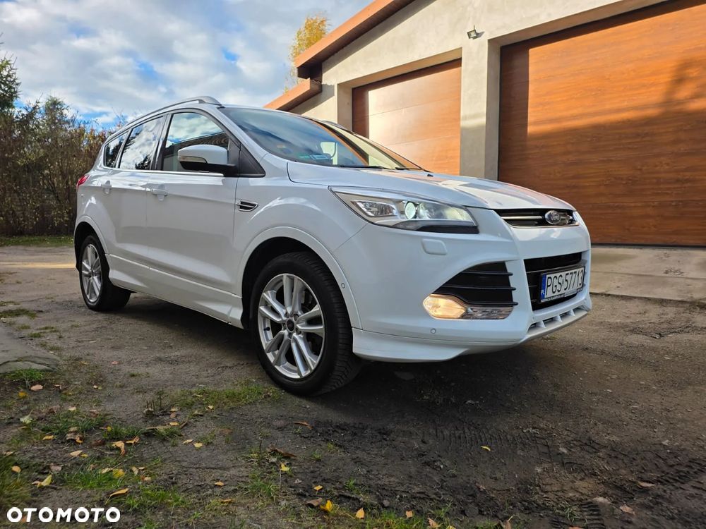 Ford Kuga 1.6 EcoBoost 4x4 Titanium - 33