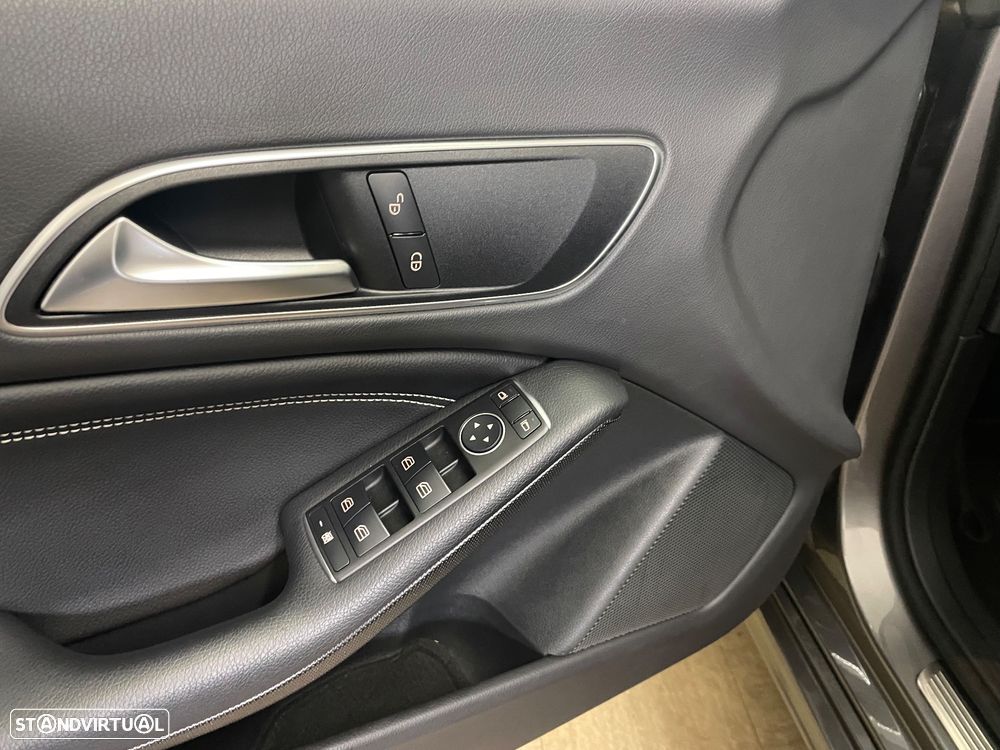 Mercedes-Benz CLA 180 d Shooting Brake Urban Aut. - 9