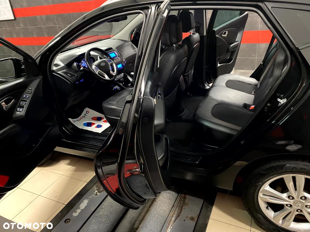 Hyundai ix35 1.6 2WD Trend - 17