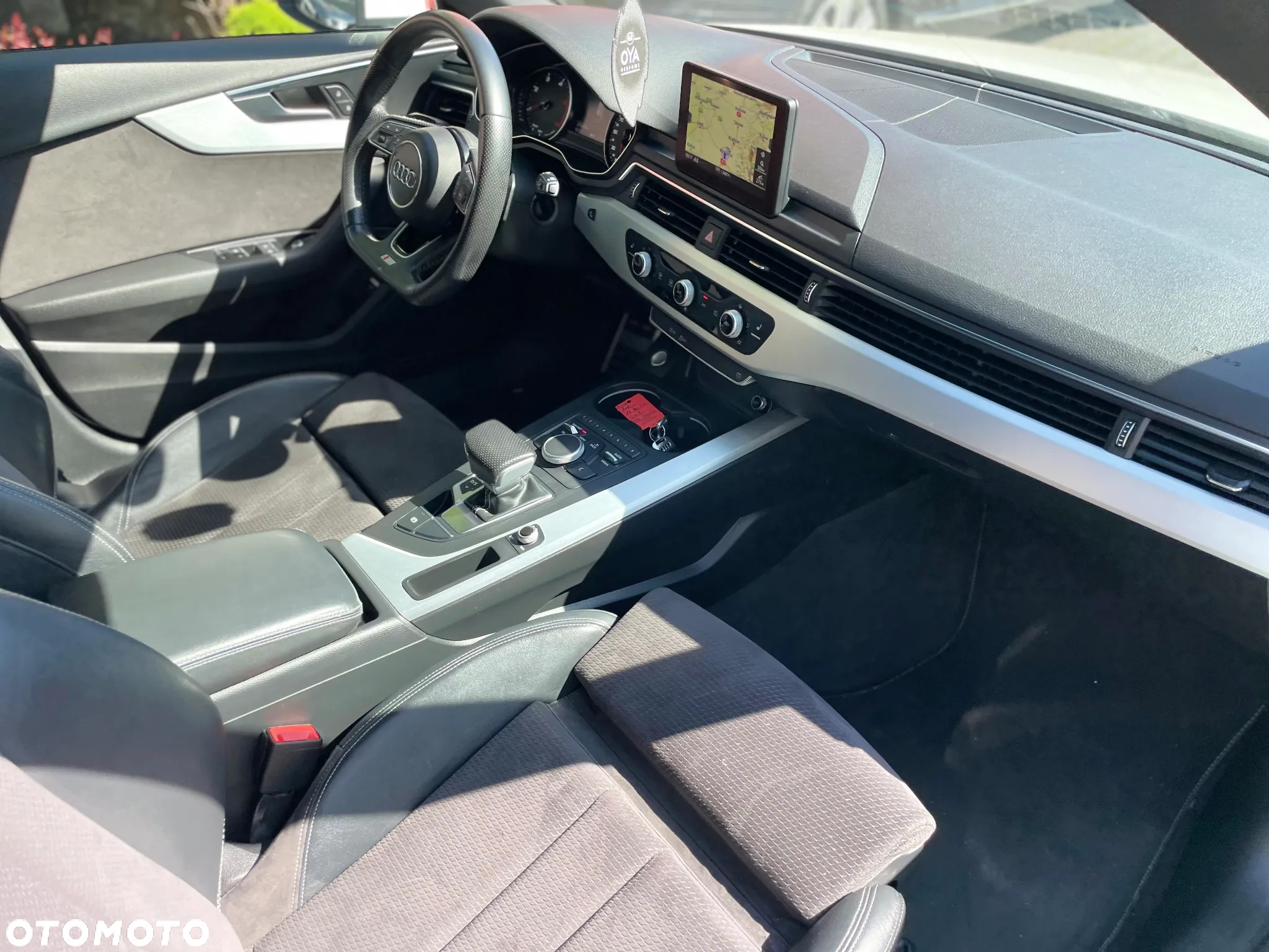 Audi A4 Avant 2.0 TDI ultra S tronic sport - 19