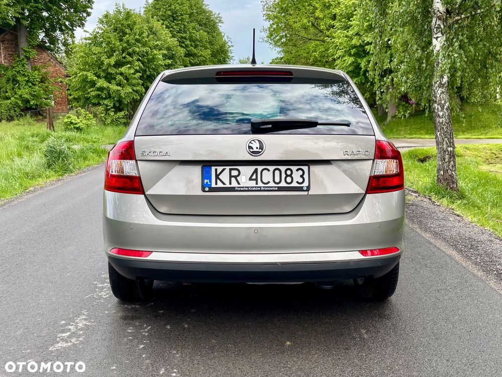 Skoda RAPID 1.2 TSI Ambition - 9