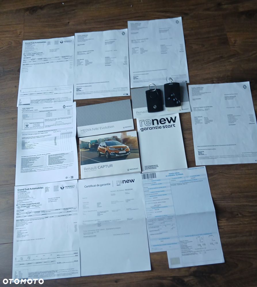 Renault Captur 1.3 Energy TCe Initiale Paris - 36