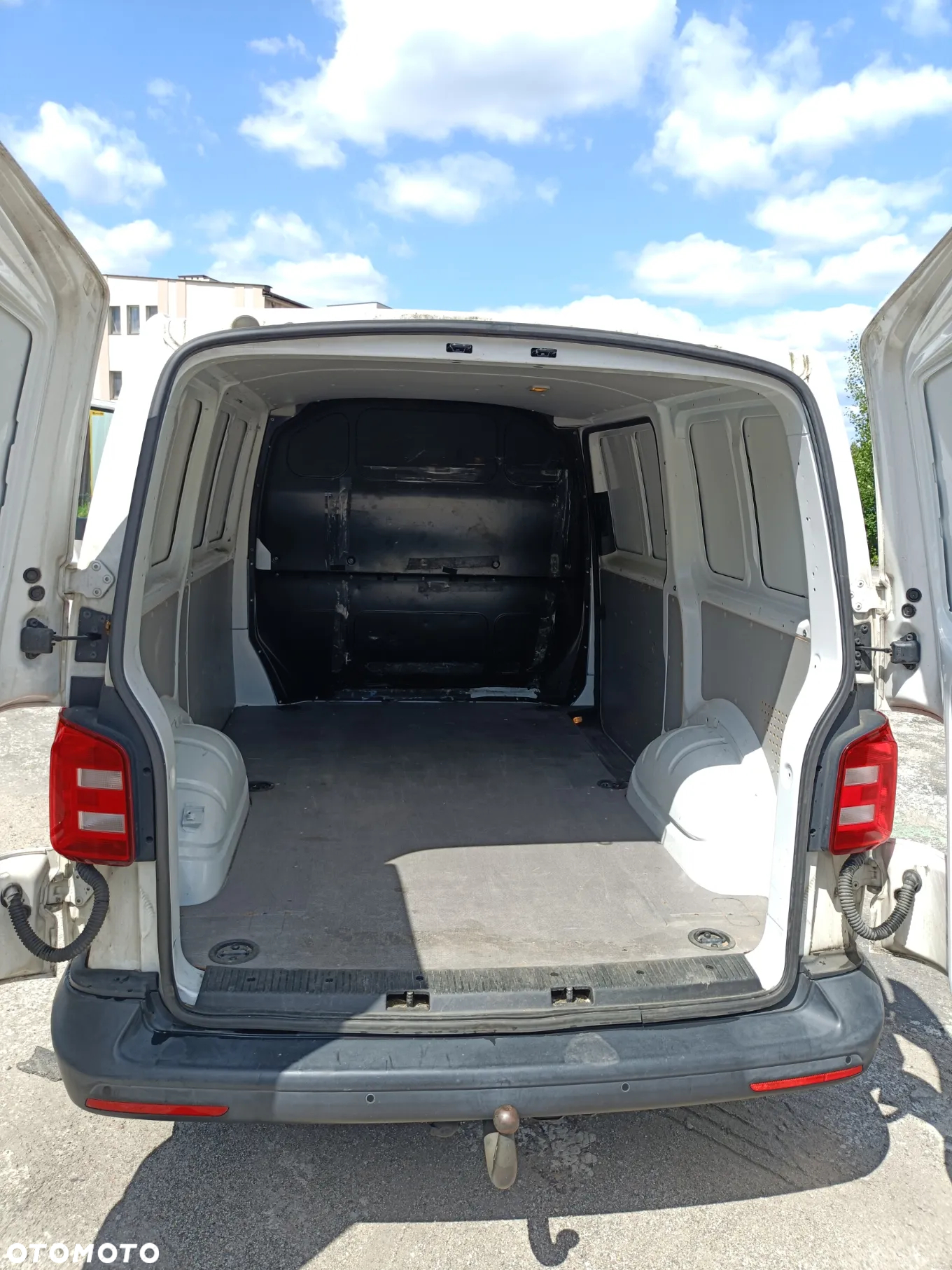 Volkswagen Transporter T6 TDI L1H1 - 11