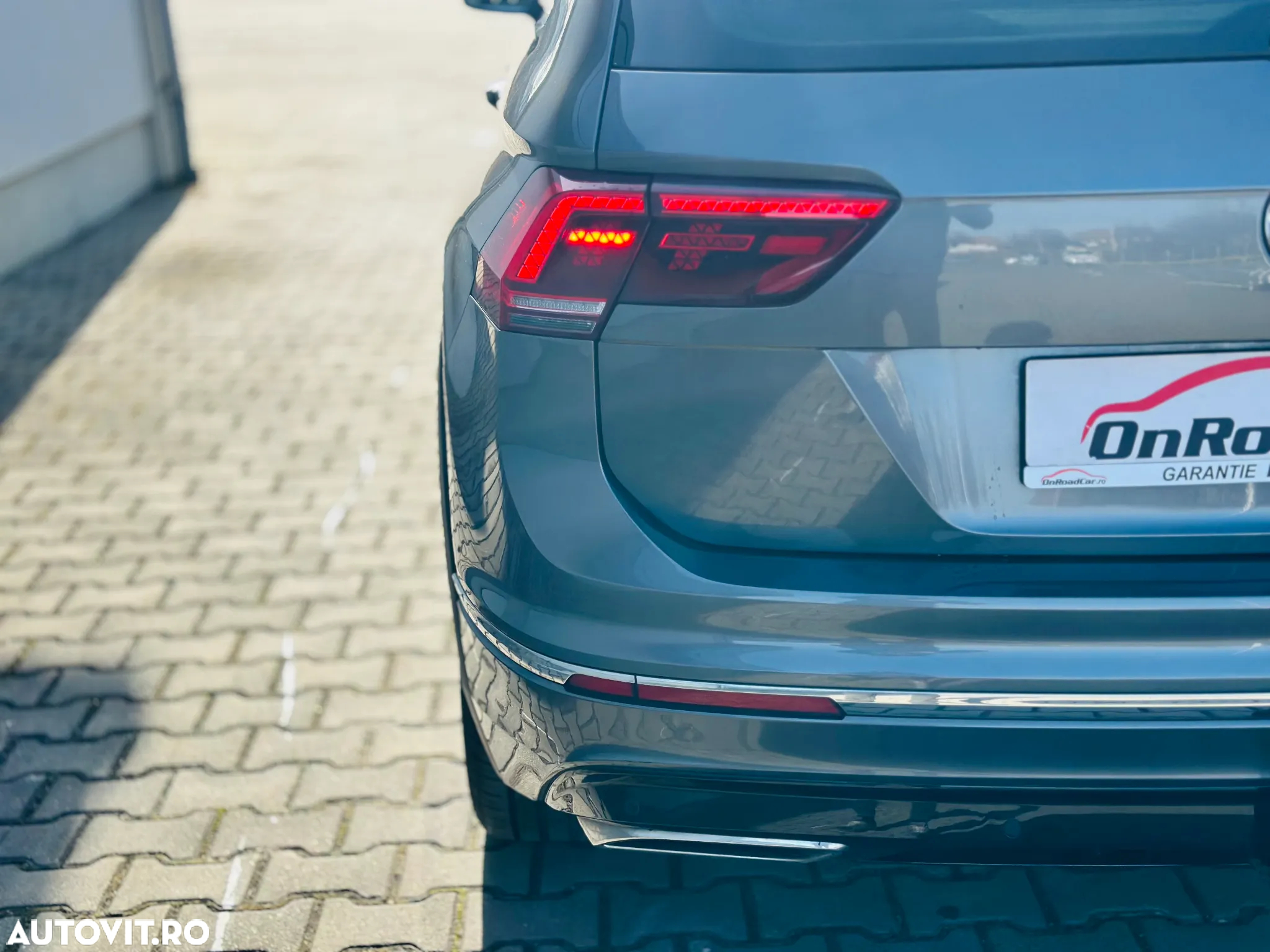 Volkswagen Tiguan 2.0 TDI SCR 4MOTION DSG Highline - 38