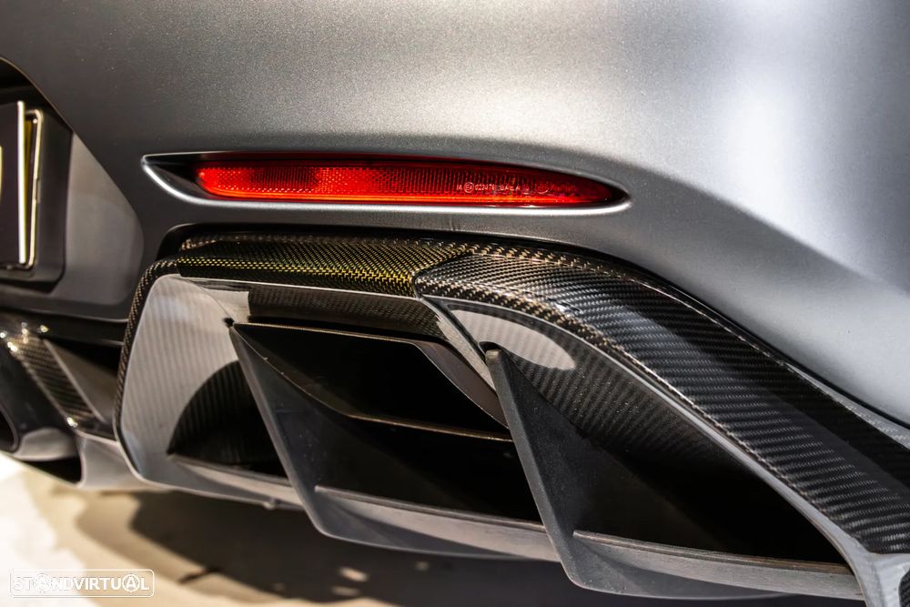 Mercedes-Benz AMG GT R - 29