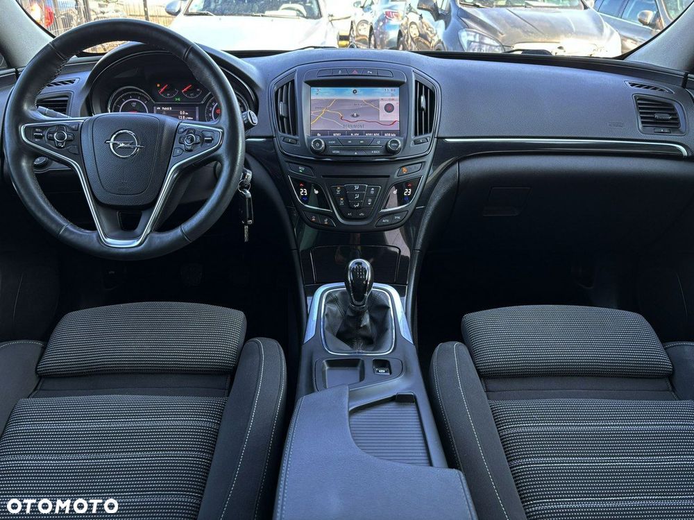 Opel Insignia 2.0 CDTI Innovation S&S - 26