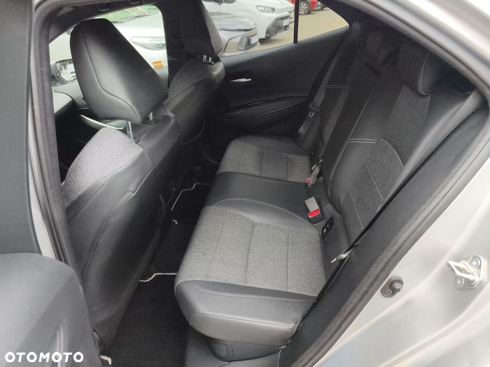 Toyota Corolla - 14