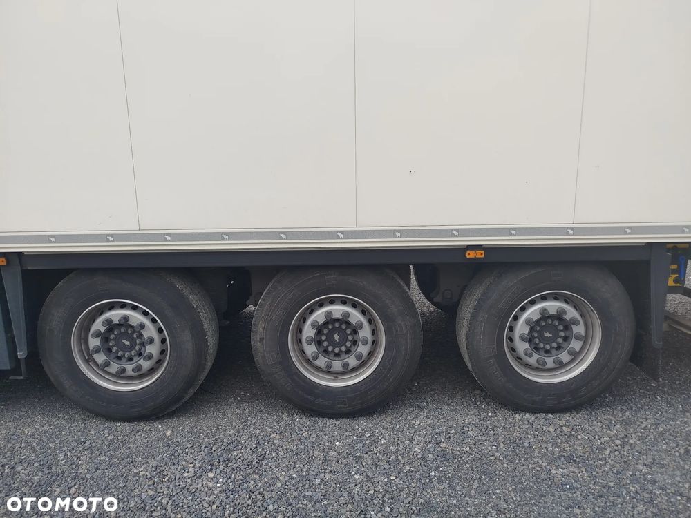 Schmitz Cargobull - 15