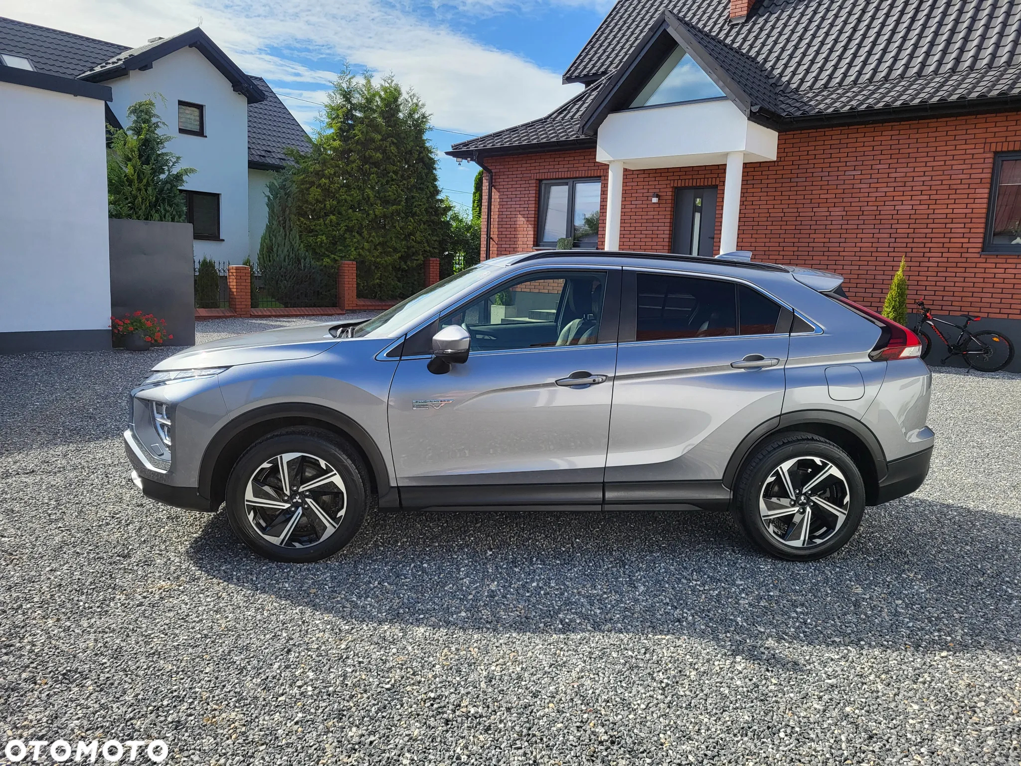 Mitsubishi Eclipse Cross Plug-In Hybrid 4WD Select Black - 2