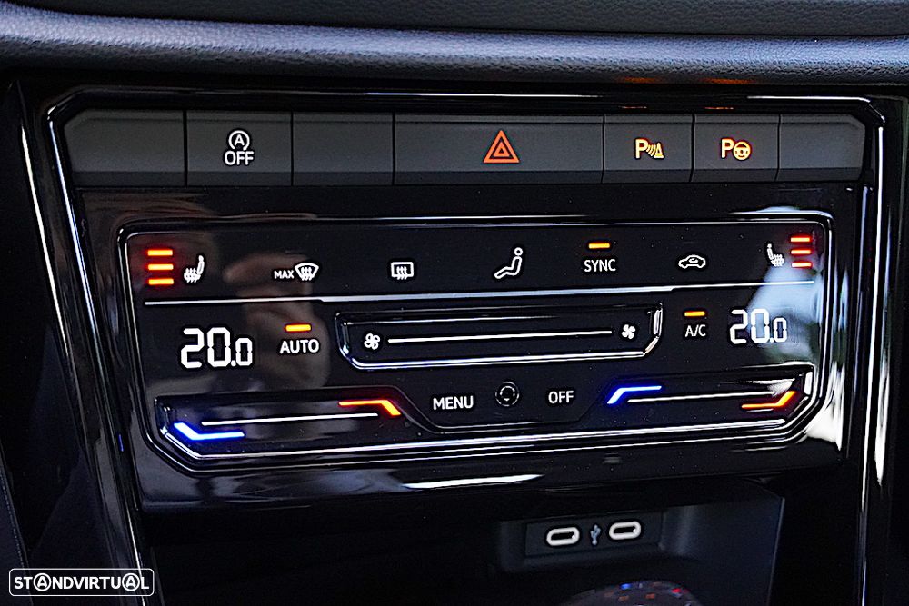 VW T-Roc 1.5 TSI R-Line DSG - 40