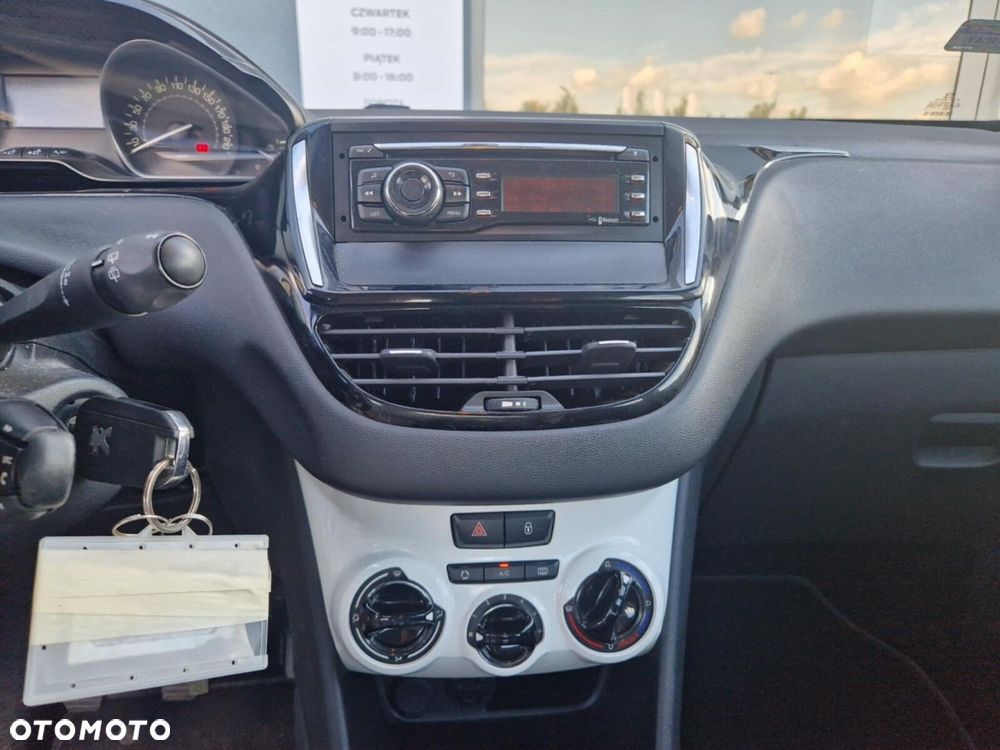 Peugeot 208 1.2 PureTech Active - 16