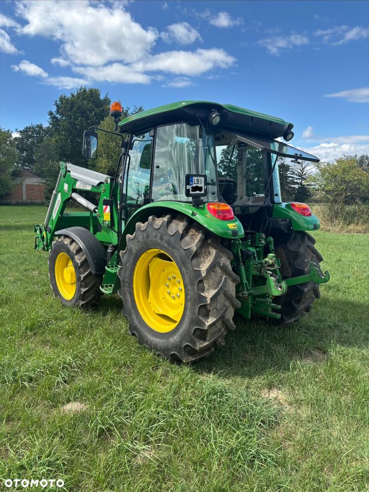 John Deere 5075E - 4