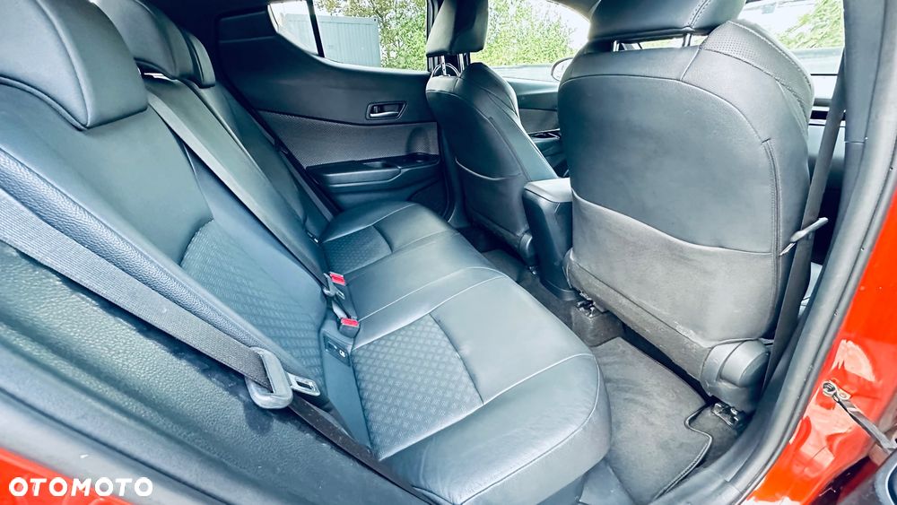 Toyota C-HR 2.0 Lounge - 15