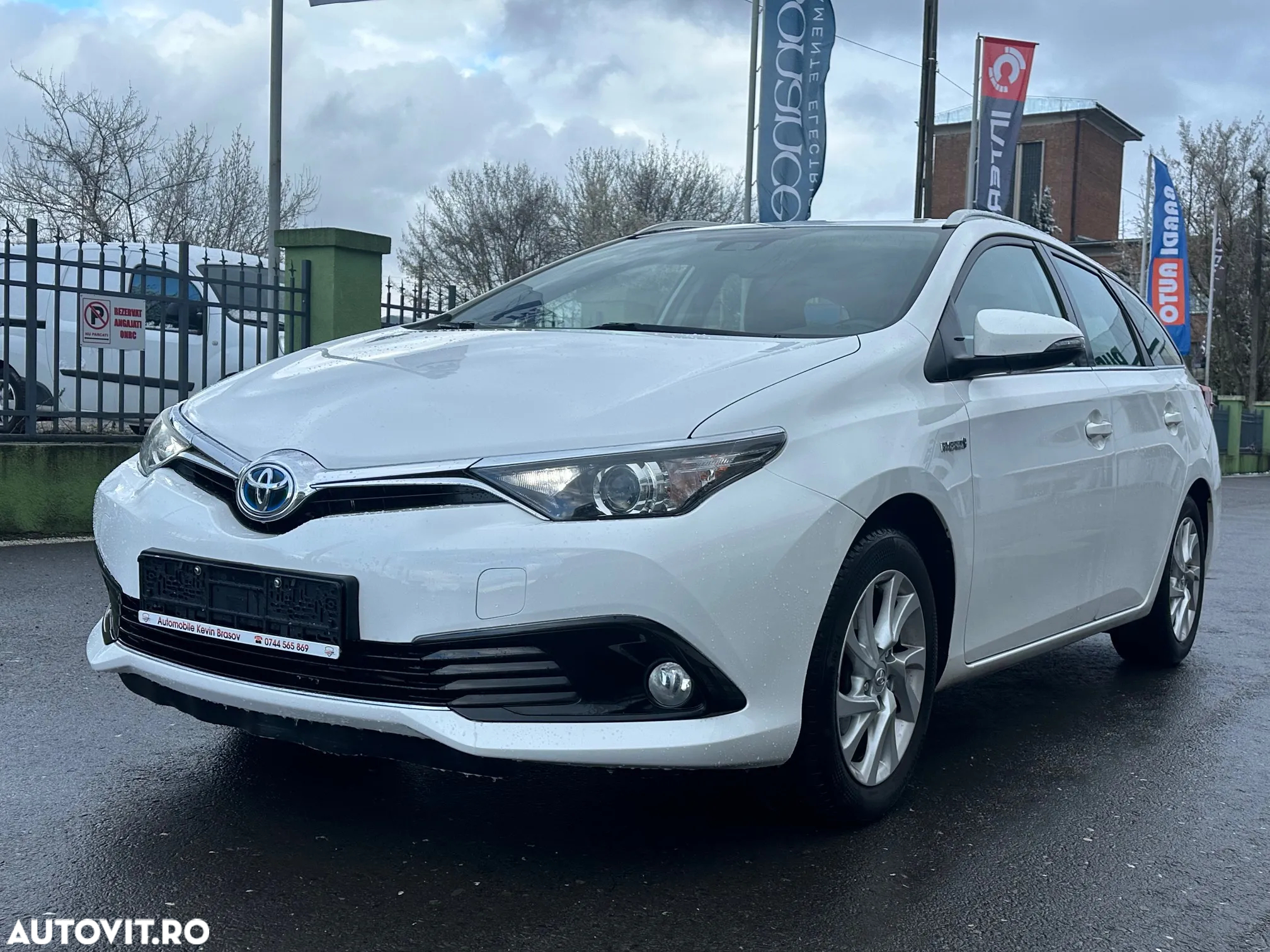 Toyota Auris - 12