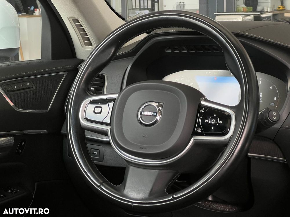Volvo XC 90 - 11