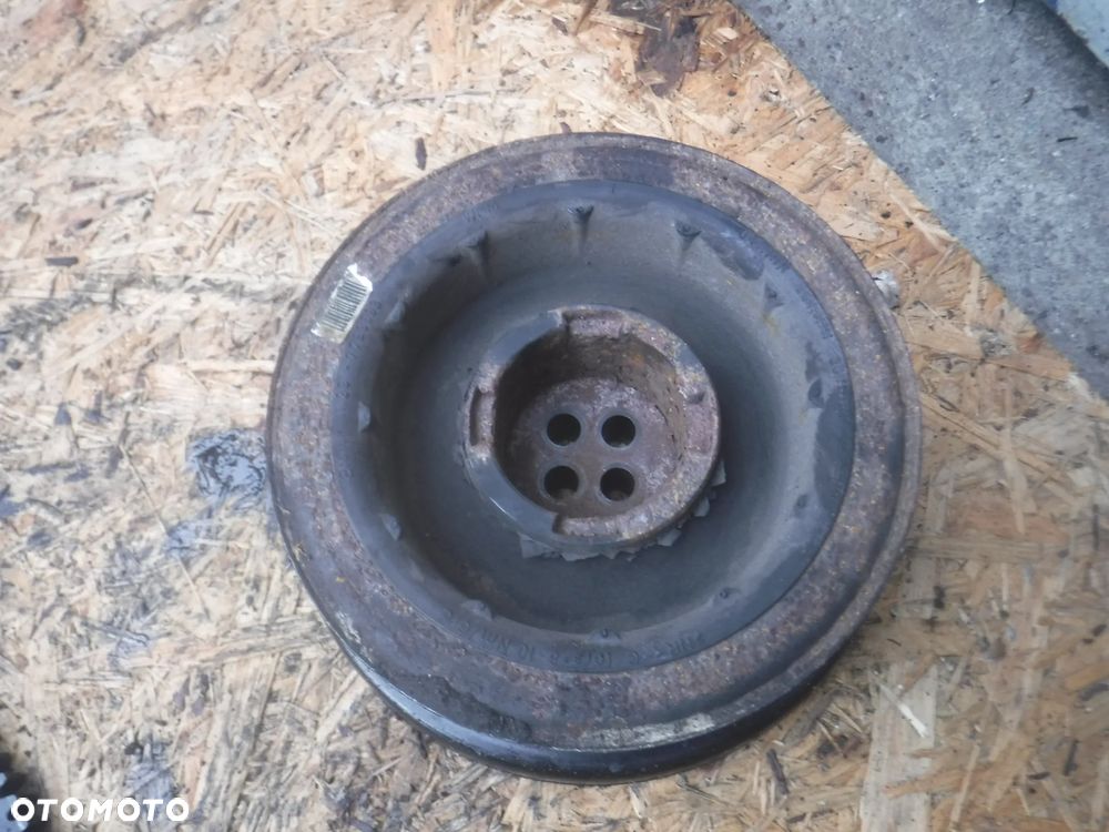 Bmw kolo pasowe walu tlumik drgan  X5 E70 X6 E71 3.0 3.5d 35d sd 286 ps M57  M57TUE2 306D5 335d E90 E91 E60 E61 X3 E83 E63 E64 635 535 - 1