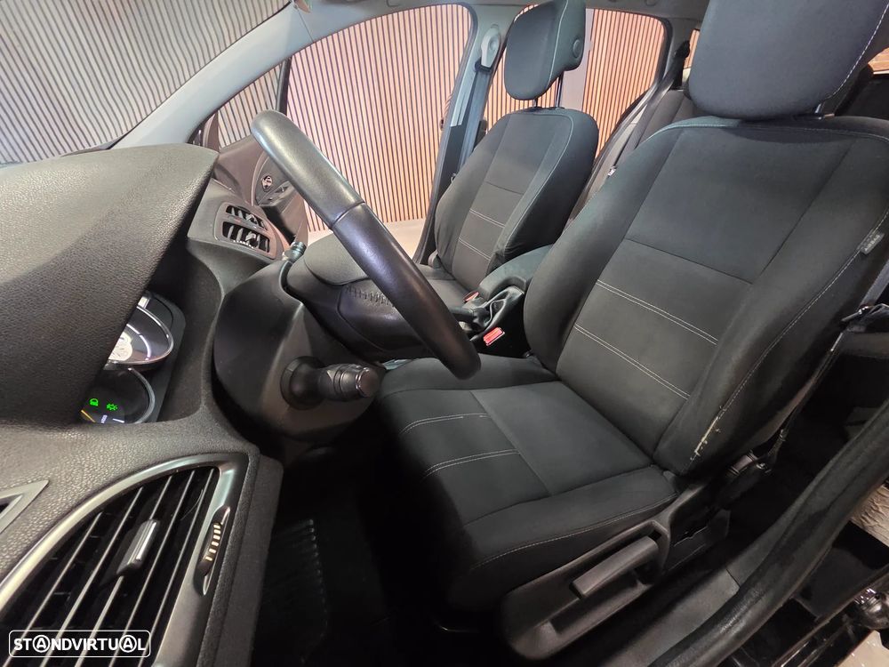 Renault Mégane Sport Tourer ENERGY dCi 110 Start & Stopp LIMITED - 22