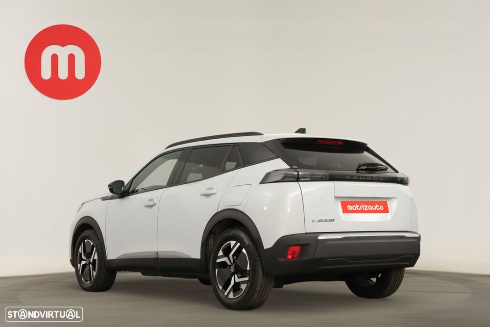 Peugeot e-2008 54 kWh Allure - 3
