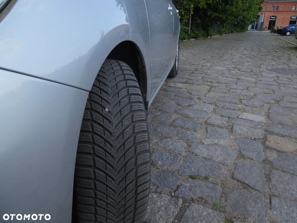 Toyota Corolla 1.6 2010 - 5
